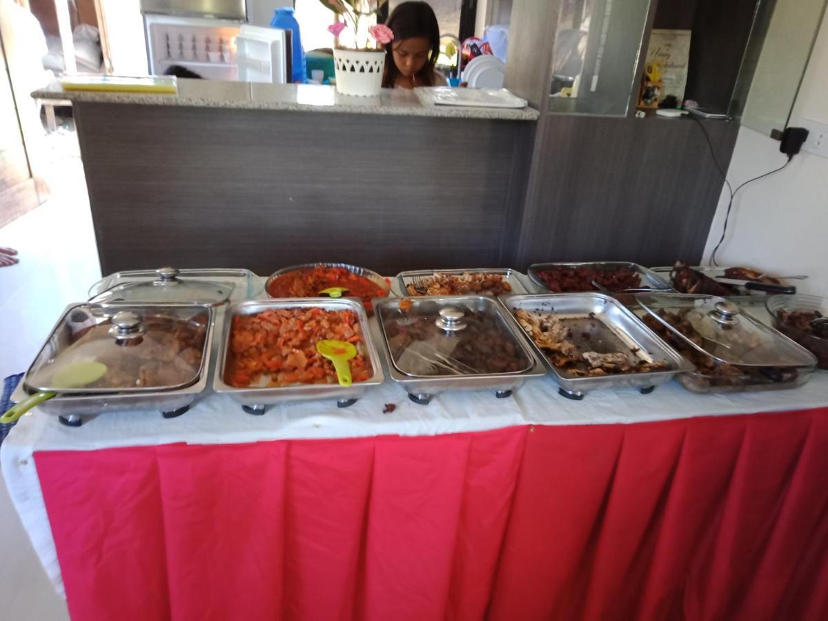 Bohol Sweet Home Bed And Breakfast Guindulman Exteriör bild