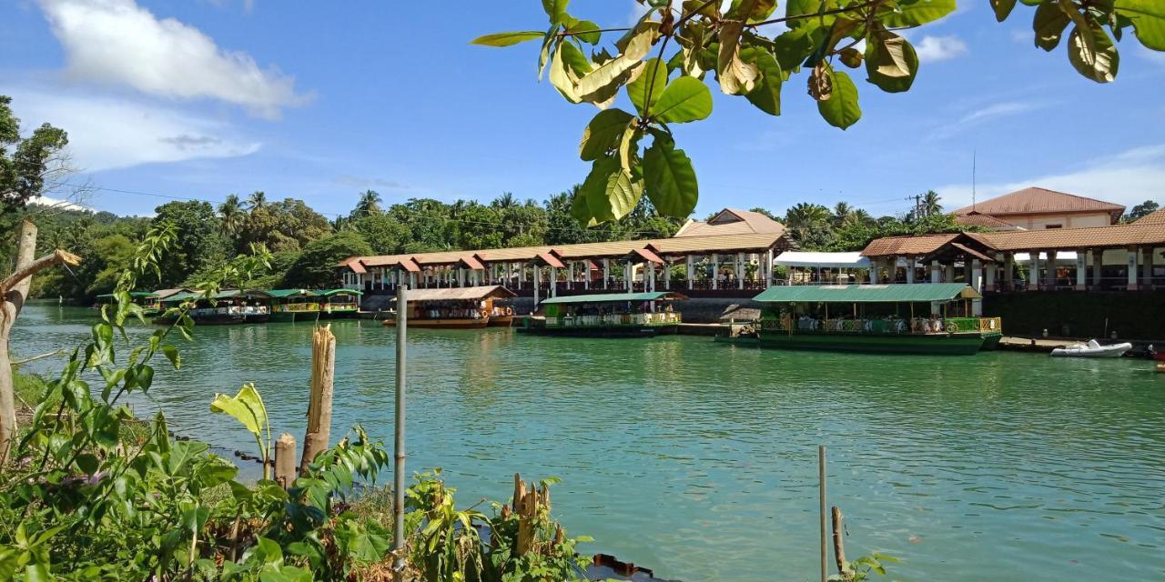 Bohol Sweet Home Bed And Breakfast Guindulman Exteriör bild