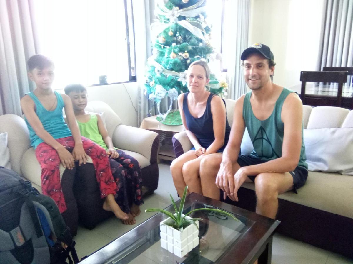 Bohol Sweet Home Bed And Breakfast Guindulman Exteriör bild