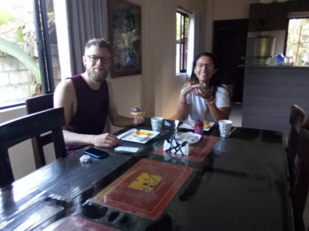 Bohol Sweet Home Bed And Breakfast Guindulman Exteriör bild